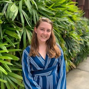 Meet your Posher, Sara!